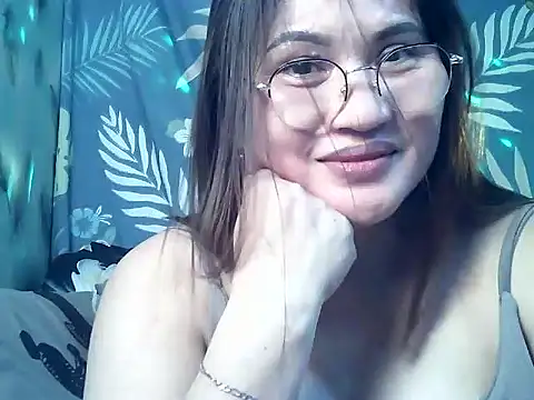 Amazing_Angel22 élő XXX-chatje