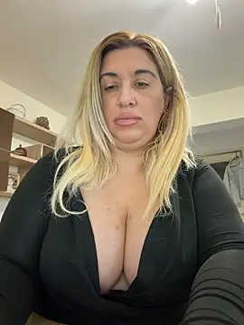 Webkamerová show TheeaBlanco