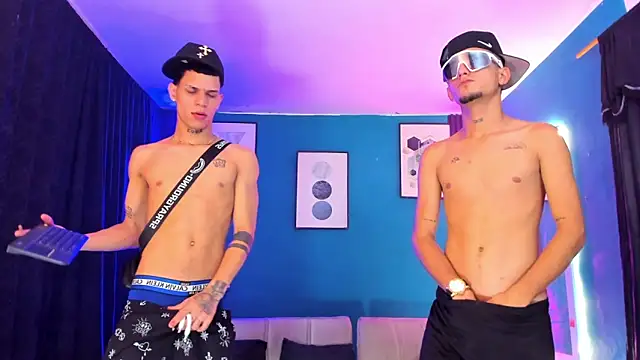 Czat XXX na żywo – DesertKings_