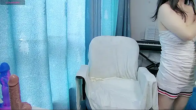 Baomi élő XXX-chatje