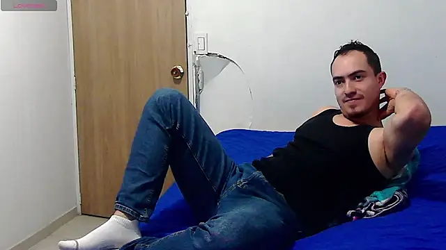 TouchDaddy4's Live XXX Chat
