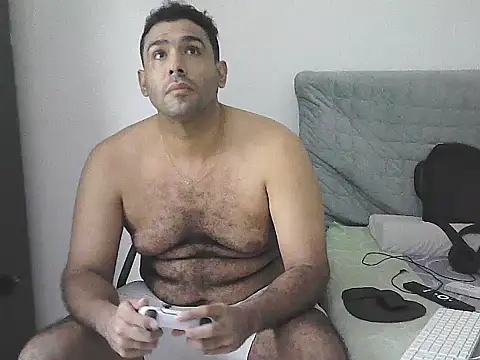 IronSideBear's Live XXX Chat
