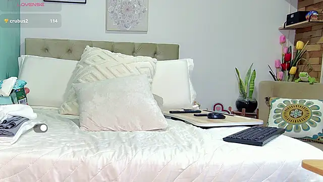 Živý XXX chat yanella_fire