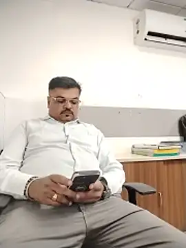Desi_Lodo_Gujju_Boy Show Webcam