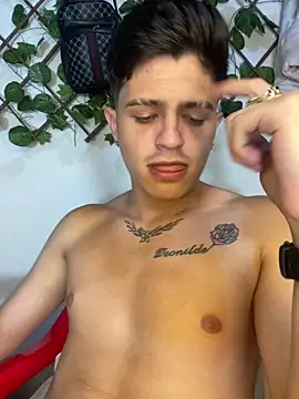 Show Webcam de Themasterhades_777