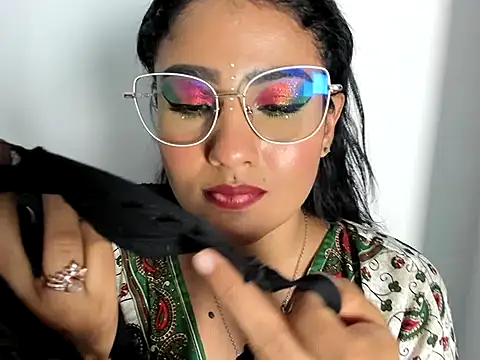 TatyGomez_ 라이브 XXX 채팅
