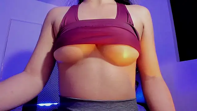 MeganWhite3 live XXX chat