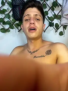 Show Webcam de Themasterhades_777