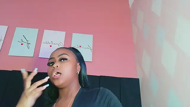 MySugarmoomy Chat XXX live