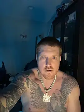 Chat XXX en directo de CloudyKingG