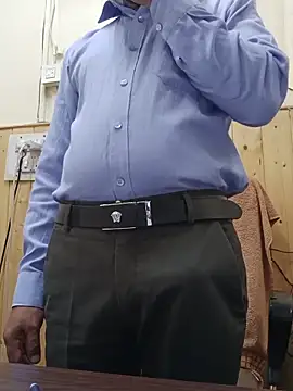 GentlemanX119 webkamerás műsora