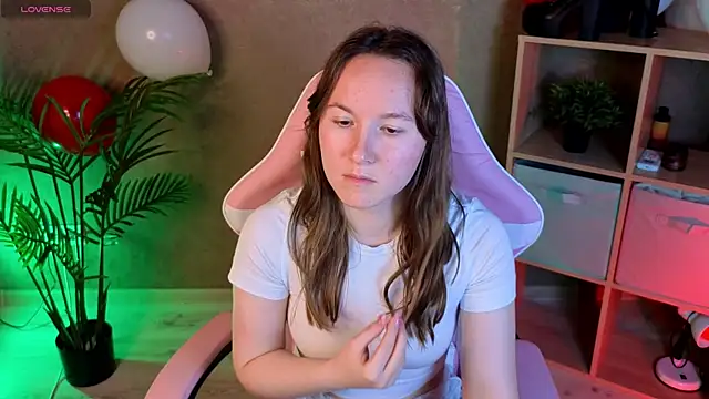 Chat +18 de SindieStormm ao vivo