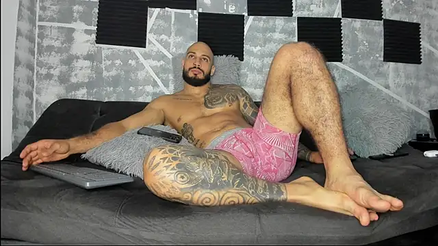 leonidas_18k – Naživo XXX chat