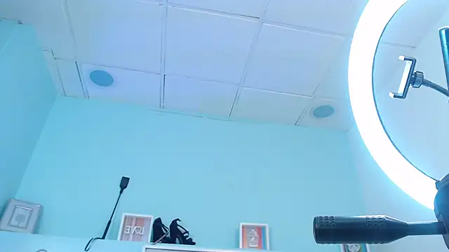 Emerald_gh Live XXX-chat