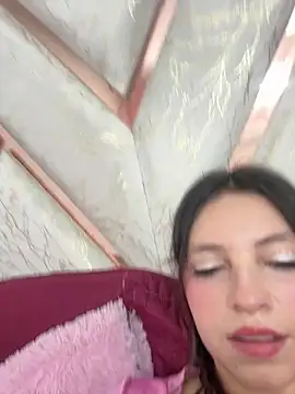 Živý XXX chat Miel_rousse