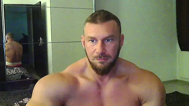 muscularkevin Webcam show