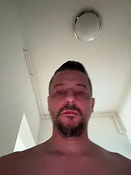InsaneMattt Show Webcam