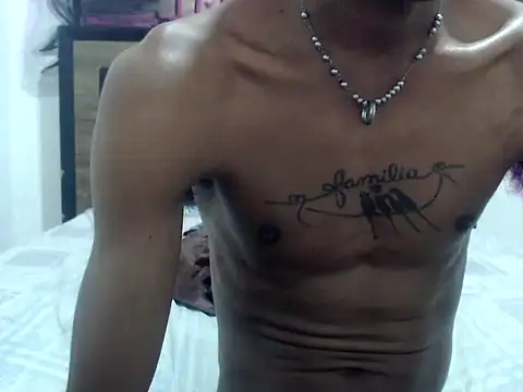 AlbertBigCock live XXX chat