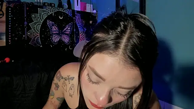 ChloeAllennn's Live XXX Chat