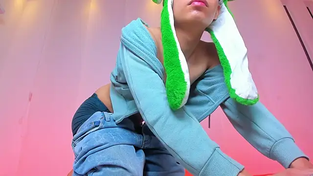 Вебкам-шоу Asher_Young