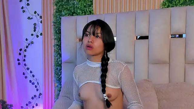 Chat +18 de Zasha_nm ao vivo