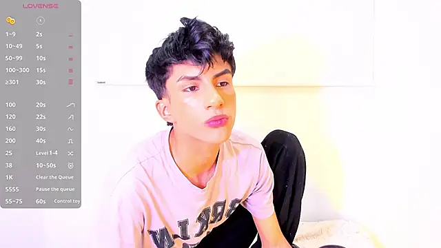 Erick_Velveth Pertunjukan Webcam