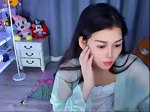QinQin-888 网络视讯表演
