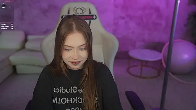 Esmie_Smile 라이브 XXX 채팅