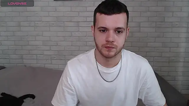 Alexxx_horny Webcam Show