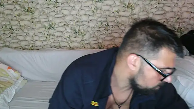 whatthedoctorordered's Live XXX Chat