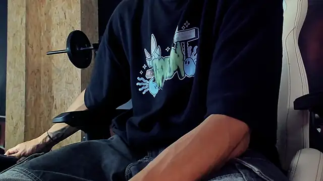 Chat XXX ao vivo de AlessandroKiing