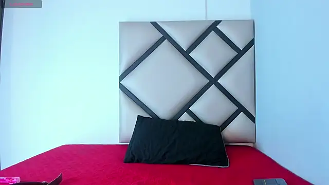 Yefersonyoss লাইভ XXX চ্যাট