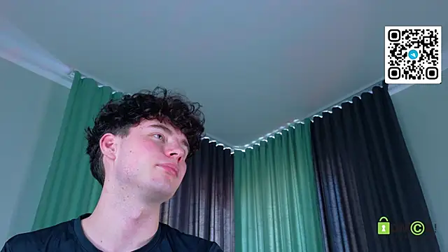moon_Gloww Webcamshow