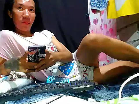 AwesomeMistress_Bigcock's Webcam Show