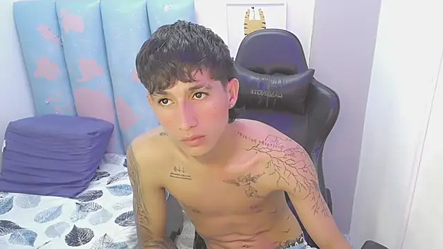 Chatroom XXX en direct de liam_play