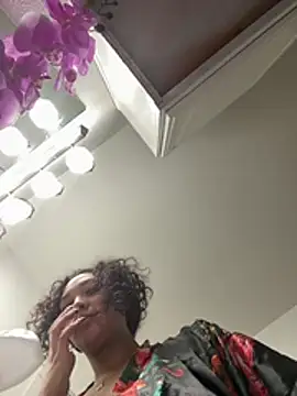 Lickplayofficial's Live XXX Chat