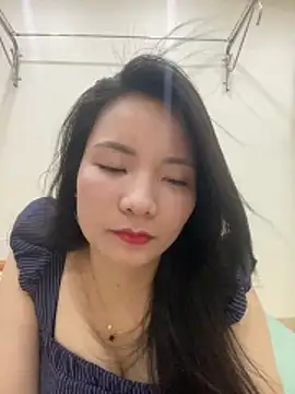 Živý XXX chat Charming-girl-