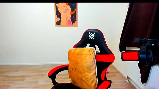 Živý XXX chat your_tora