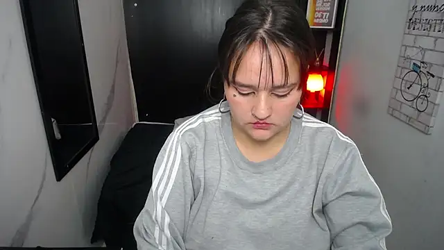 Webkamerová show emili_rey
