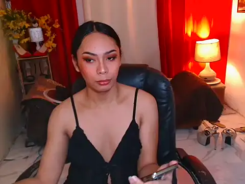 kylieEmparado's Webcam Show
