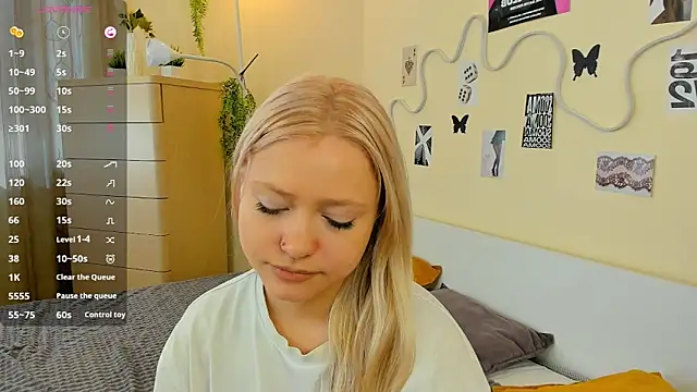 MidnightPoise – Kamerová šou