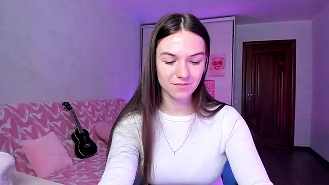 luna_lust_212 Adlı Modelin Canlı XXX Sohbeti