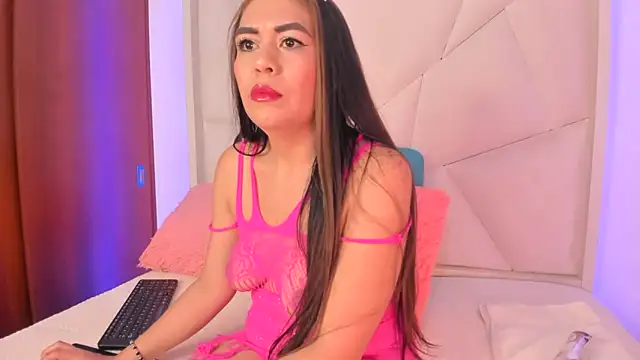 sara_sofiamodel's Live XXX Chat