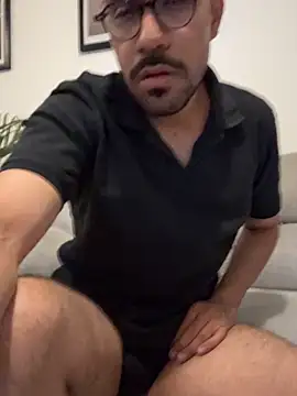 AdrianGarcia89's Live XXX Chat