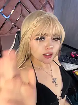 Chat soba uživo modela lya_nekko_