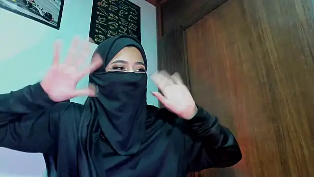 Azahara_ahmad Chat XXX live