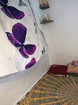 Tanvi_My_Girlのウェブカメラショー