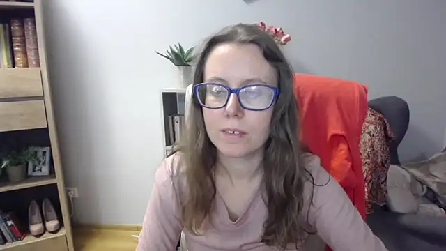 sweetxLizzy Adlı Modelin Canlı XXX Sohbeti