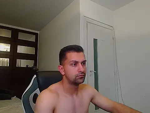BryceReign live XXX chat