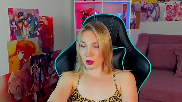 ElaraVoltage 라이브 XXX 채팅